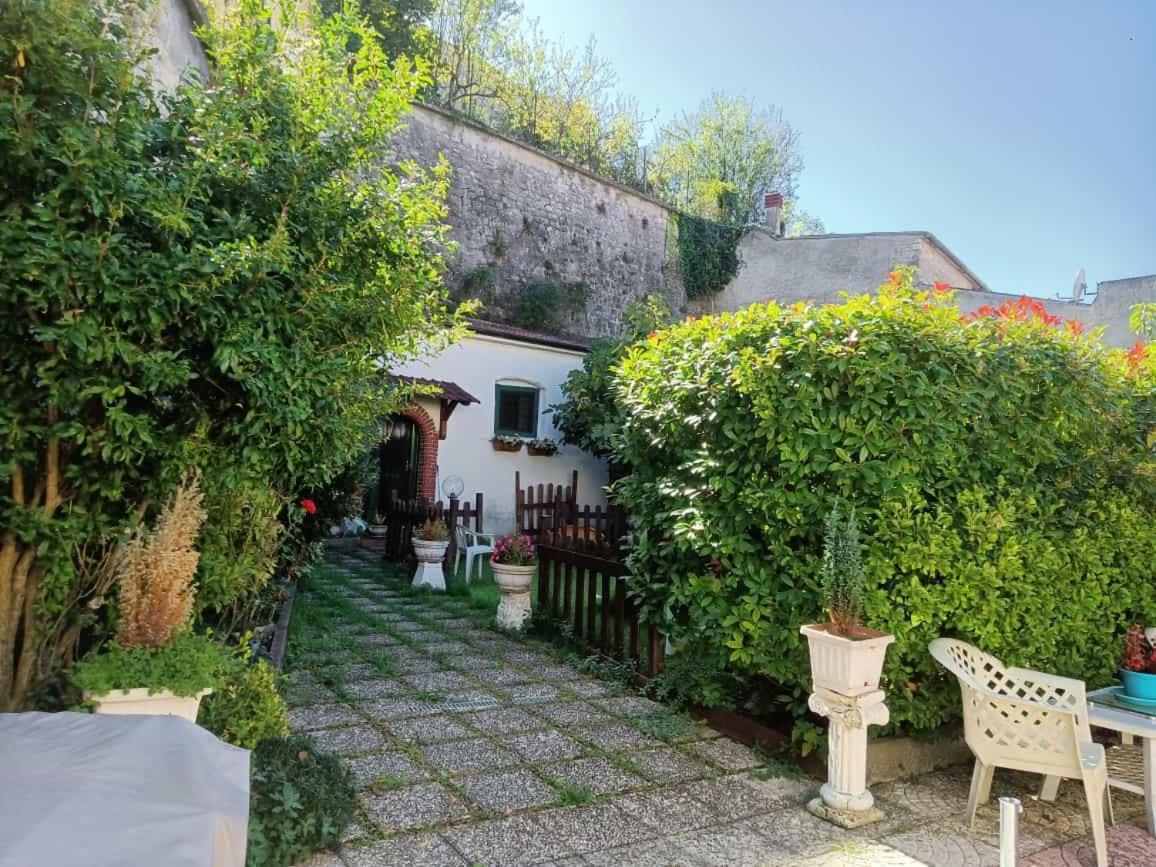 La Casa Nel Borgo Villa Forli del Sannio Luaran gambar